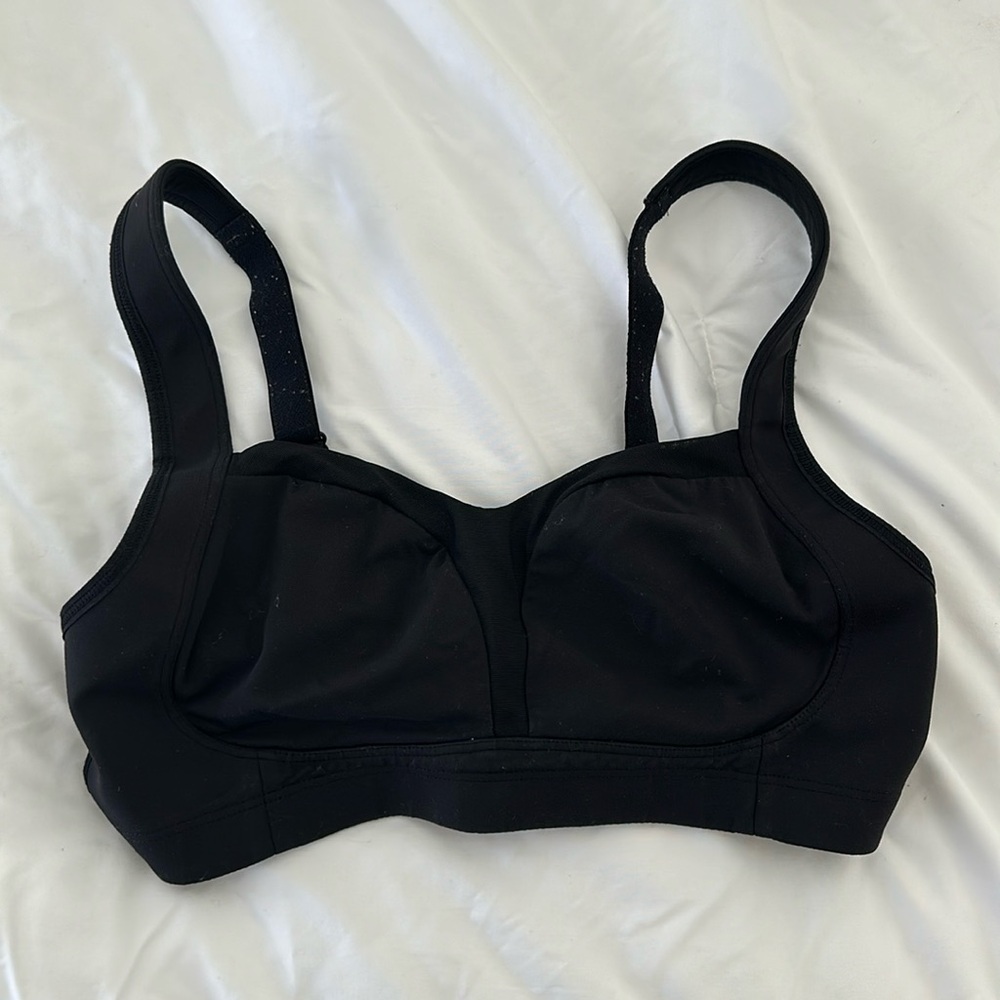 Lululemon bra